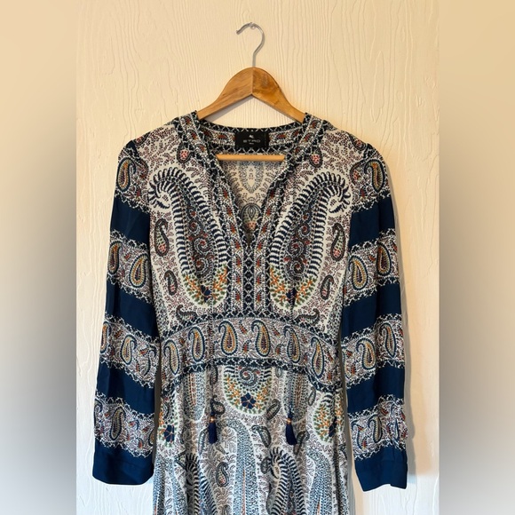ETRO Mosaic Paisley White and Navy Print Tassel Long Sleeve Maxi Boho Dress - Picture 6 of 17